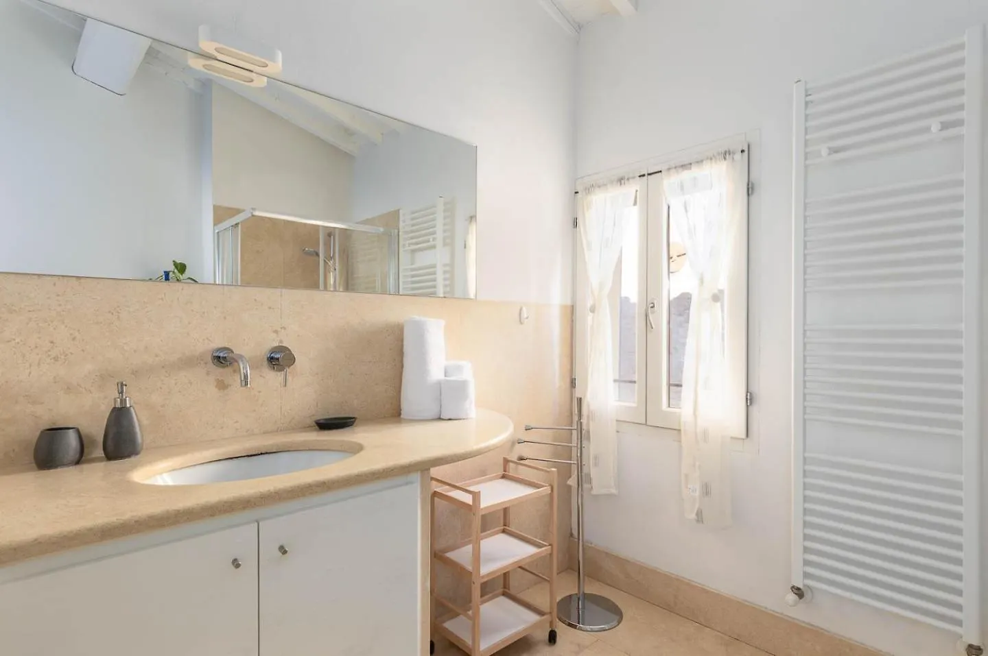 The View: Boutique Apartment Near Piazza Del Campo Siena